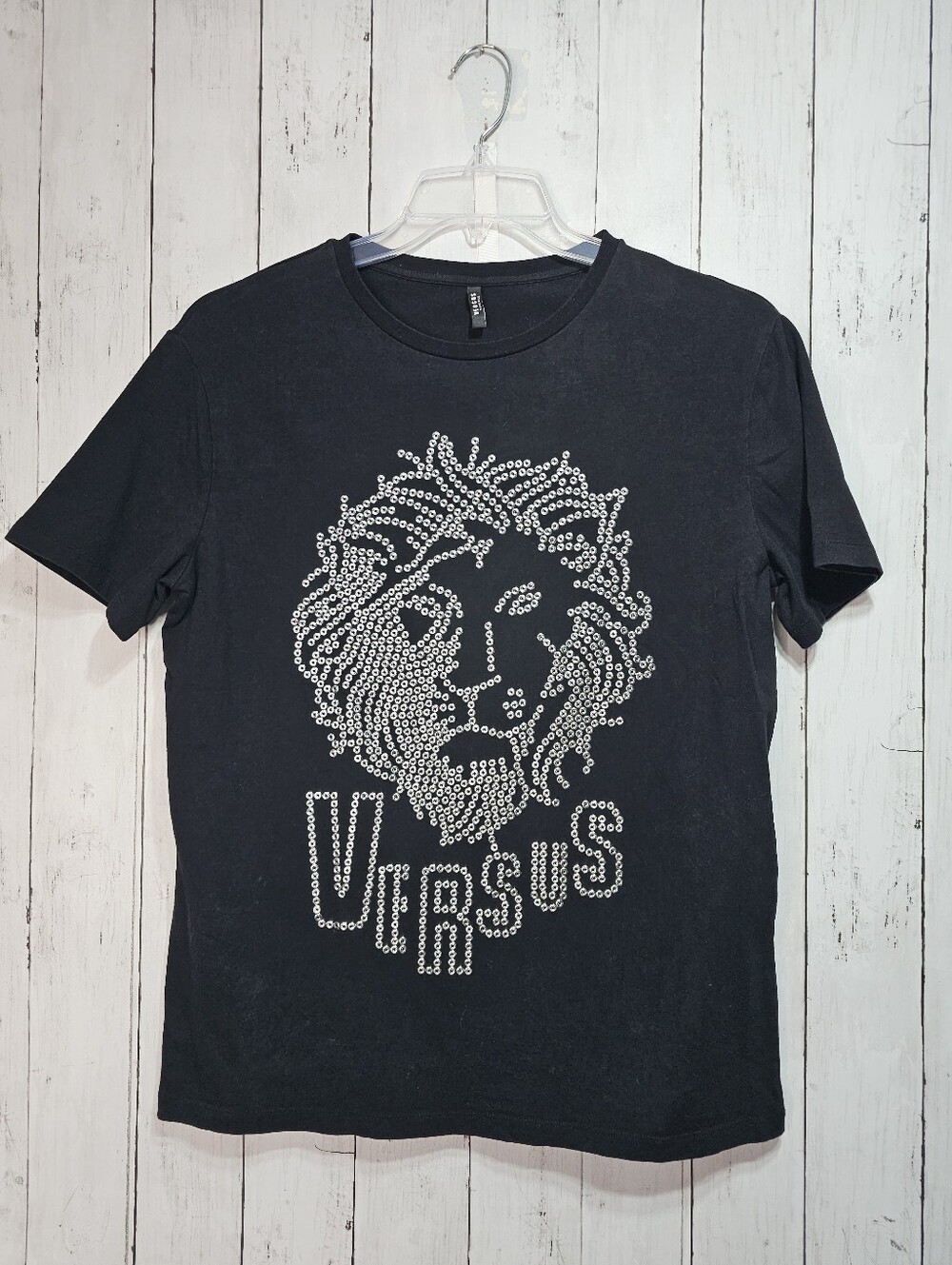 Authentic Versus Gianni Versace Black BU90104 Crewneck T-Shirt Studs Size Small.